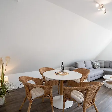 Apartment Miba Mare 